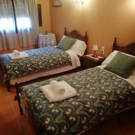 Bed and Breakfast Cal Pons Prades Zimmer foto